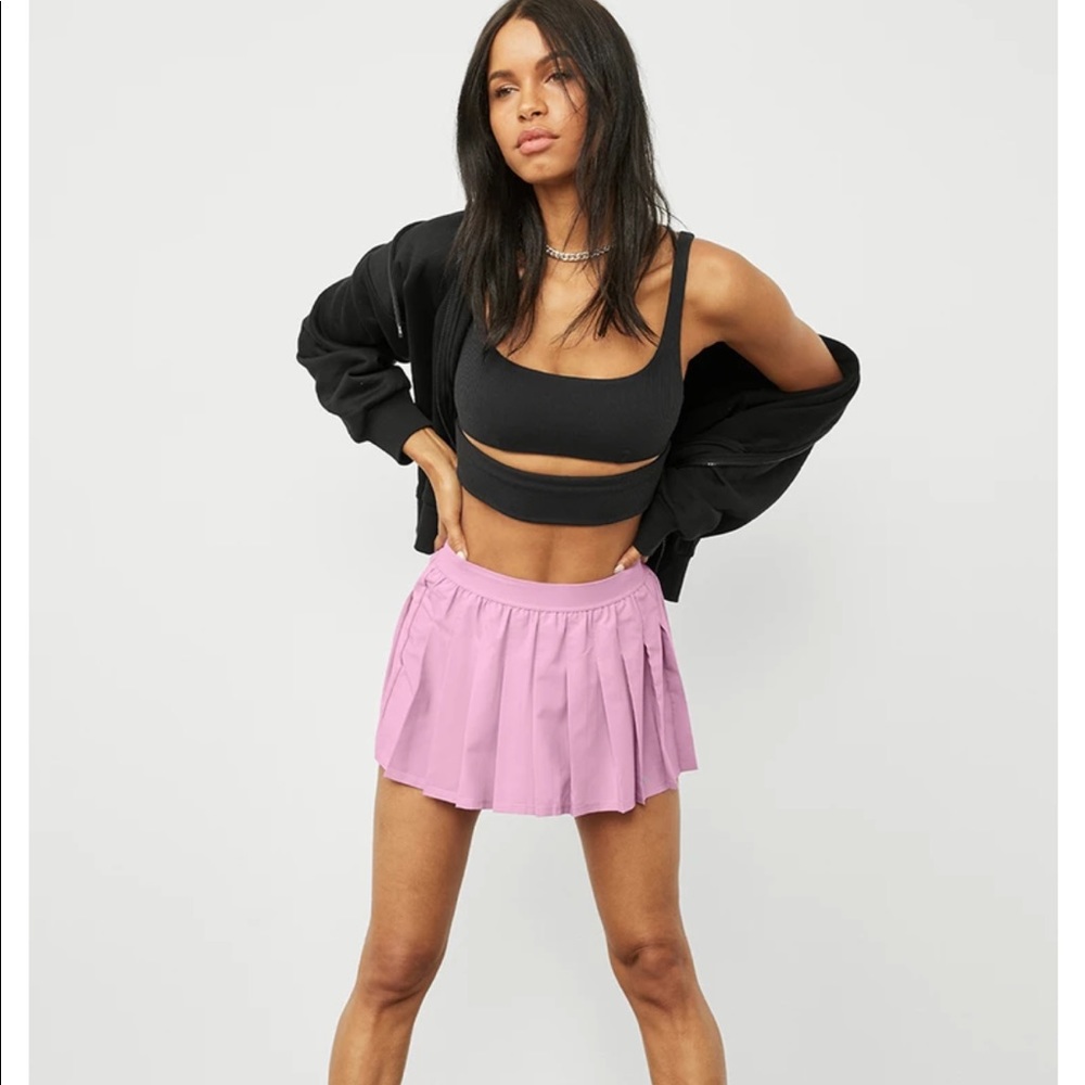 NWT Alo varsity skirt in pink lavender